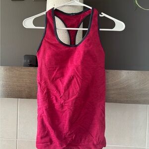 Lululemon Athletica Red Fitted Sleeveless Tank Top